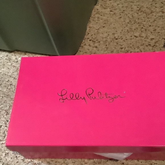 Lilly Pulitzer Saltwater Blue and Pink Marlo Espadrilles, 8.5M - Picture 2 of 10